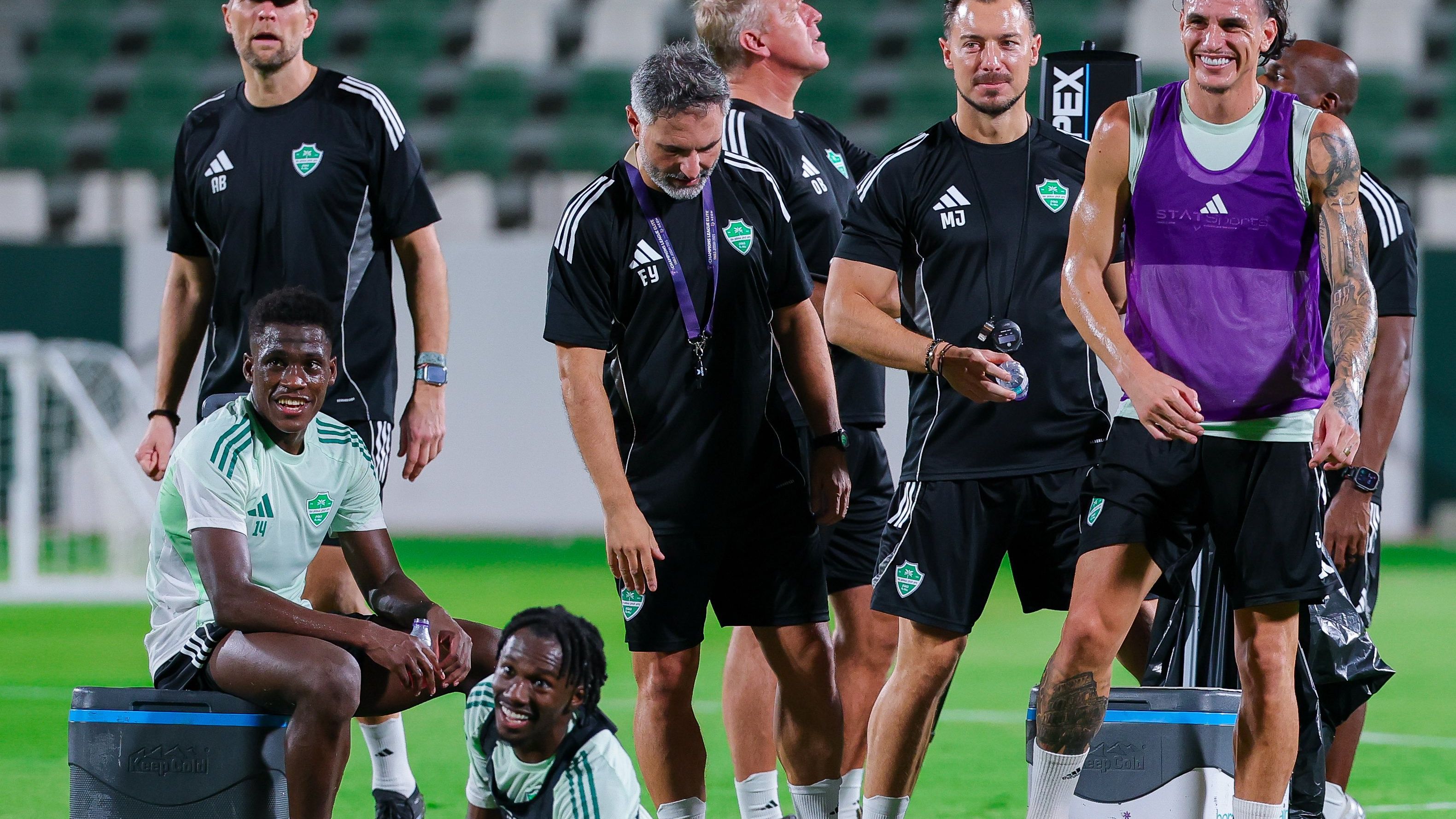 جانب من تدريبات أهلي جدة السعودي