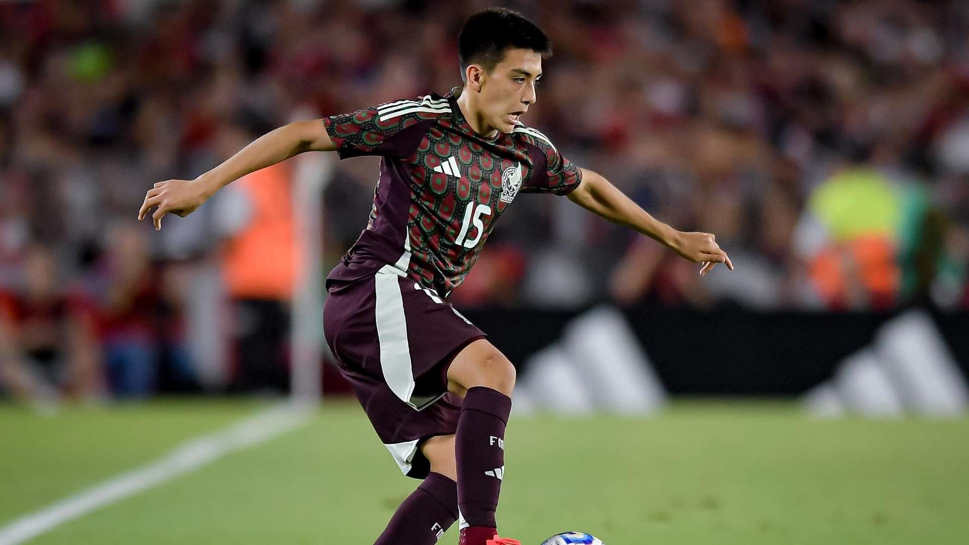 Gilberto Mora México 2025