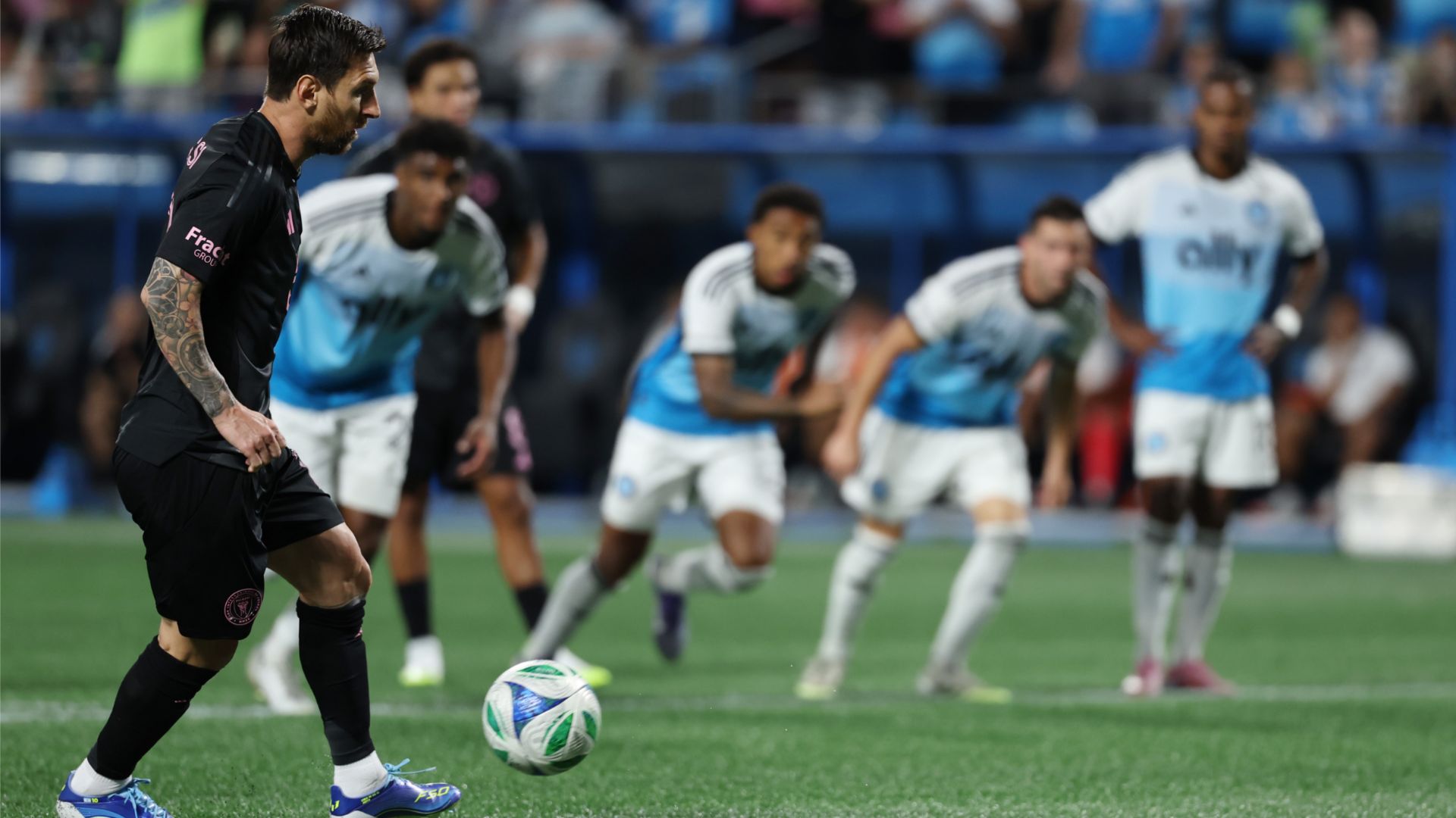 Lionel Messi Inter Miami penalty Charlotte 2025
