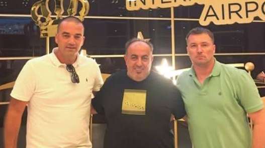 وصول دينيس مدرب الفيصلي الجديد