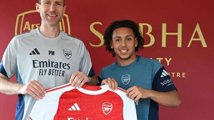 المصري كامرون إسماعيل وقع عقدا مع آرسنال