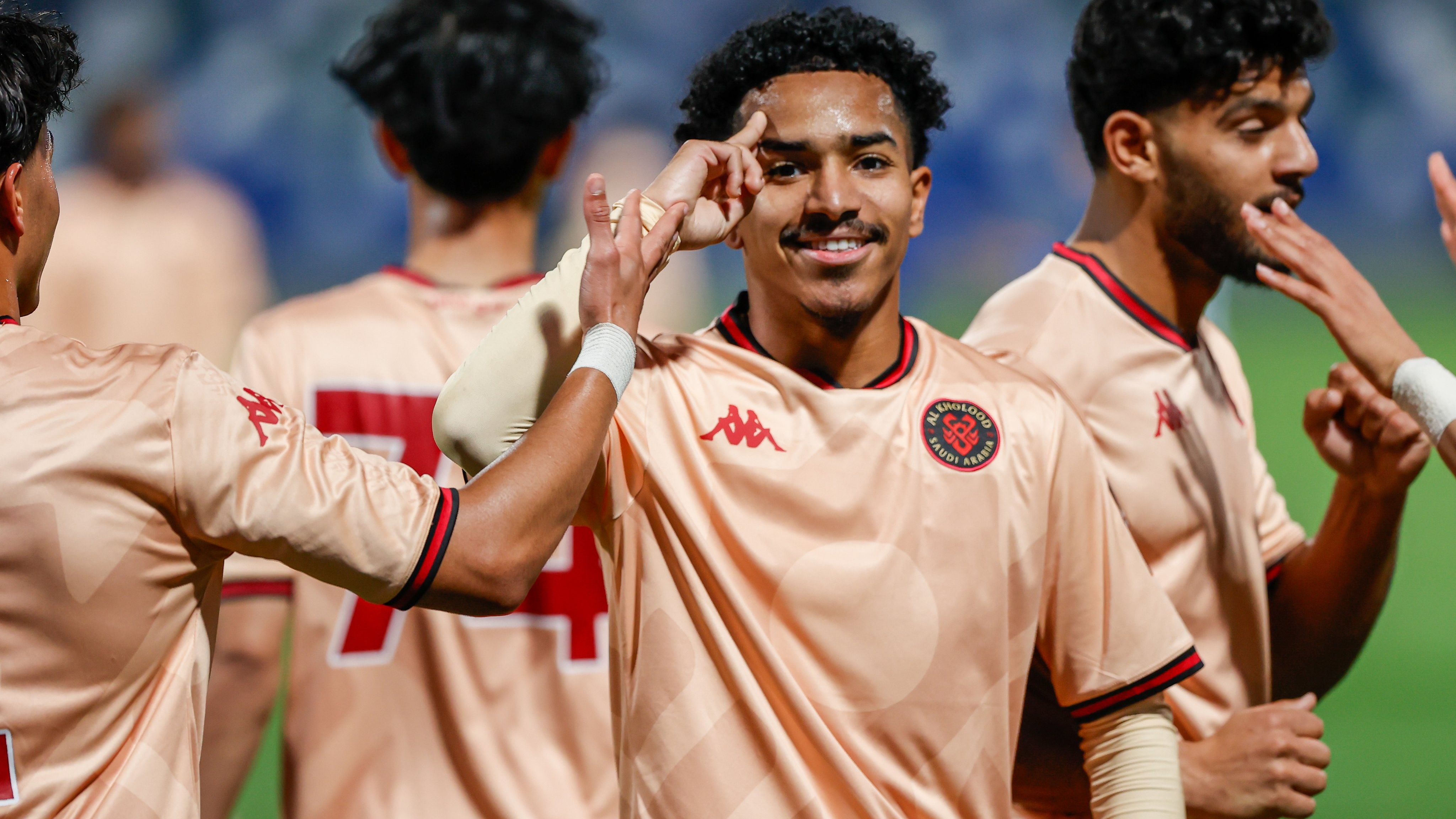 Rakan bin Jamán fichaje por Al-Kholood Sub-21 procedente de Al-Hilal