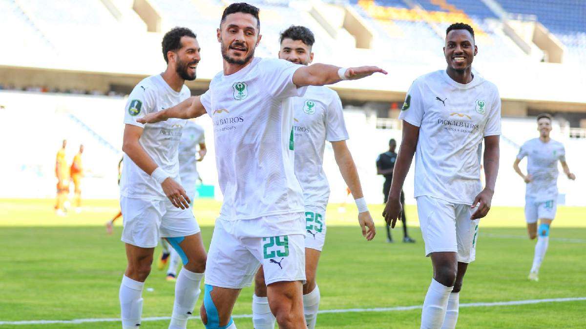 احتفال لاعبي المصري