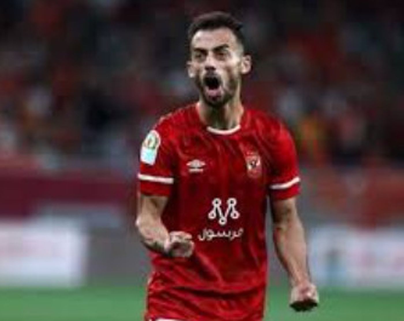 مصدر بالأهلي لكووورة: عبد القادر يماطل.. ويفاوض الزمالك وبيراميدز