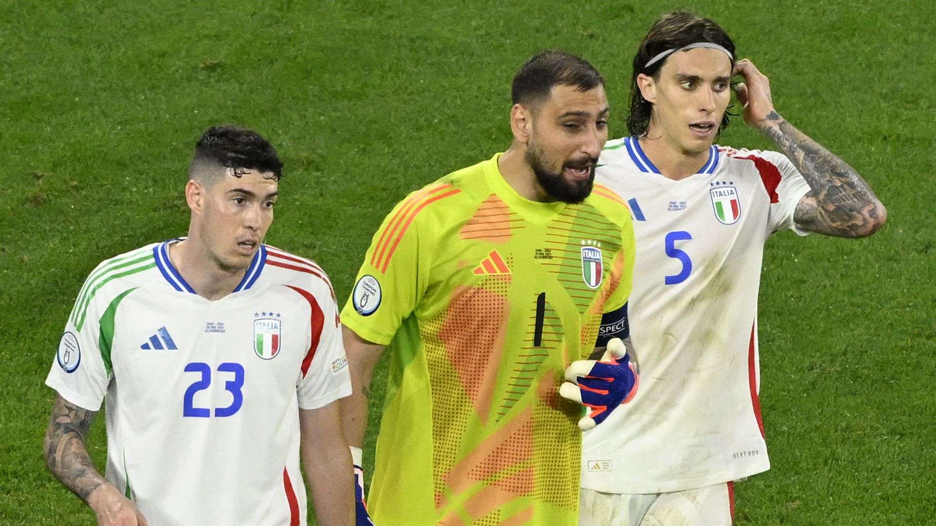 Bastoni Donnarumma Calafiori Italy