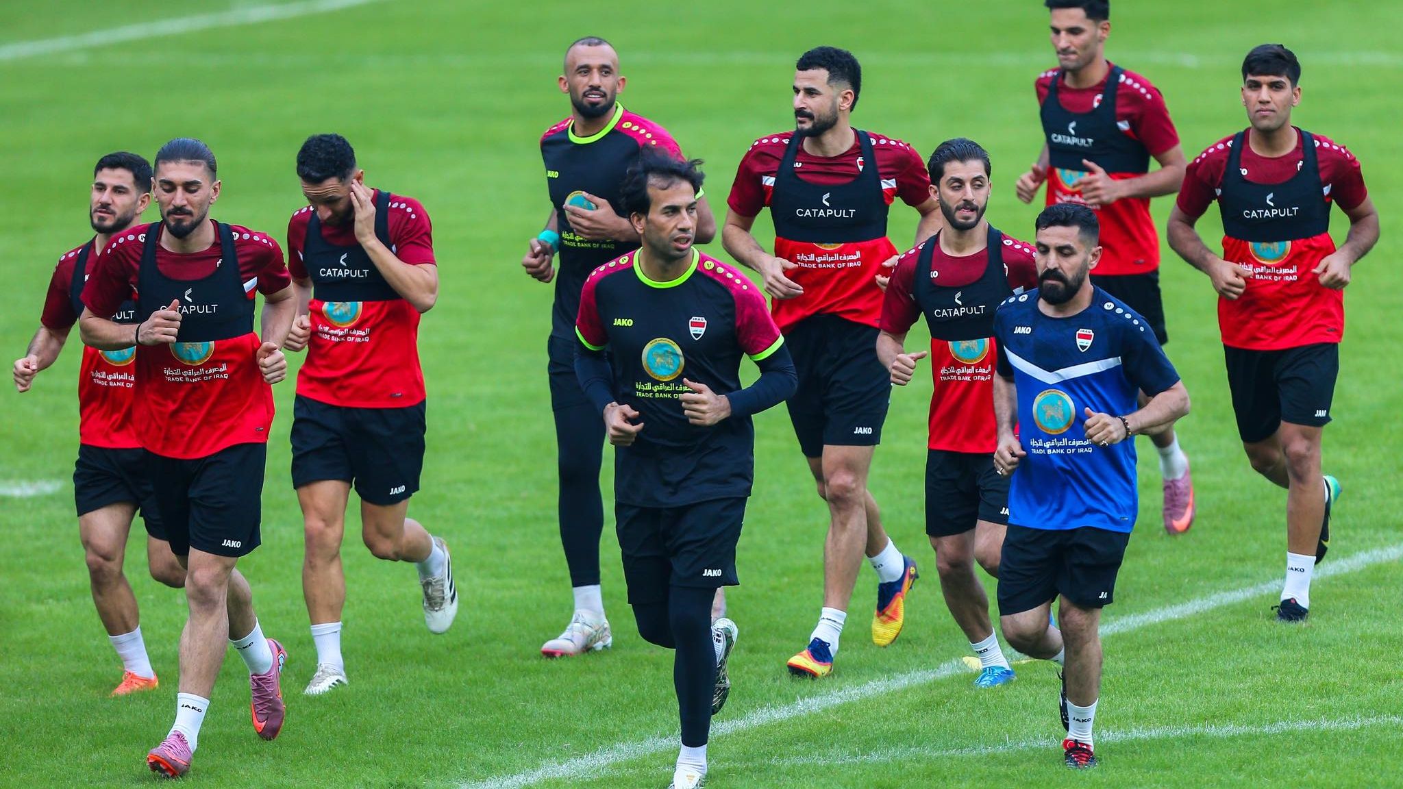 Fotografía de la selección de Irak entrenando en Abu Dabi antes del partido contra Emiratos