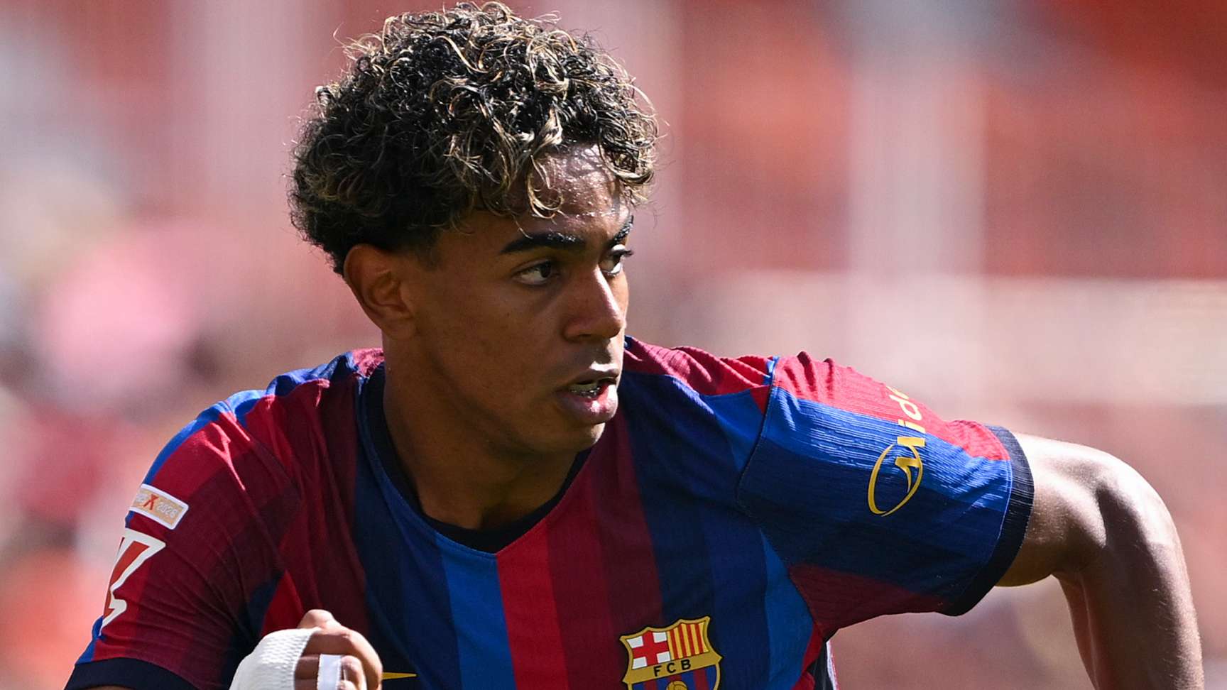 Lamine Yamal Barcelona 2026-27