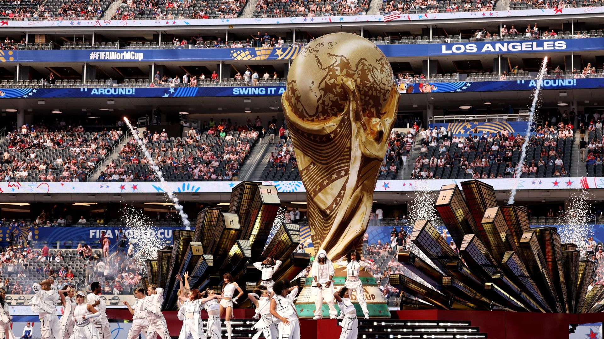 كأس العالم 2026: مواجهات حاسمة اليوم الخميس والدوري المغربي يكمل جولته