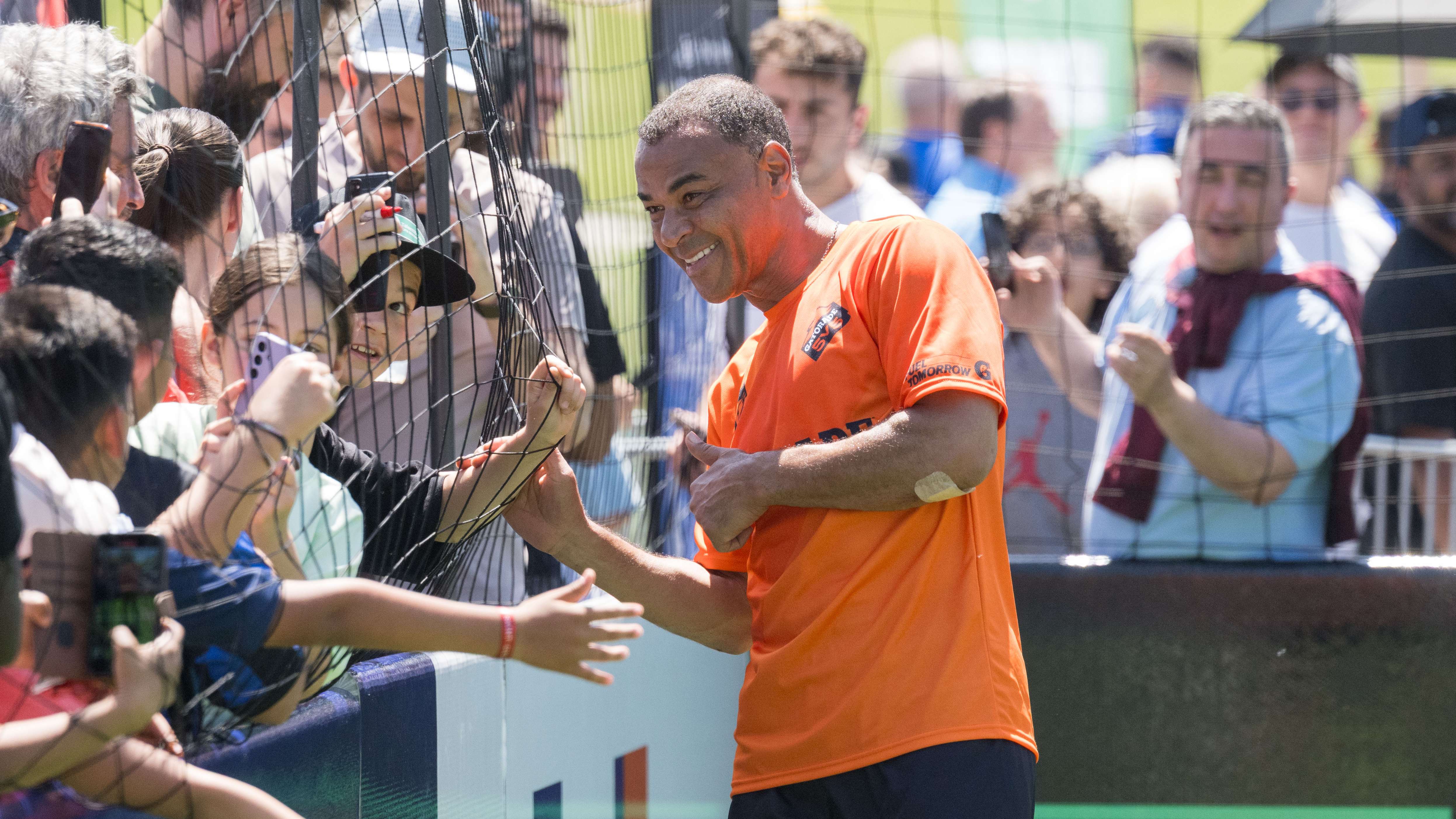 Cafu Gatorade 1
