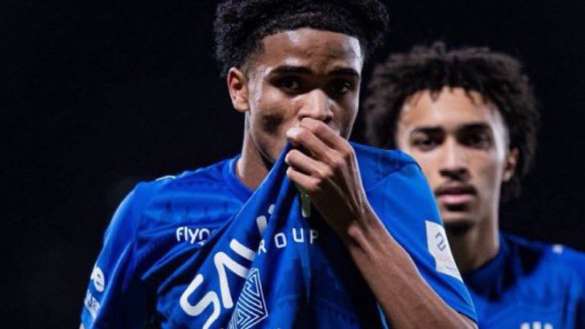 عبدالعزيز جرموش نجم الهلال
