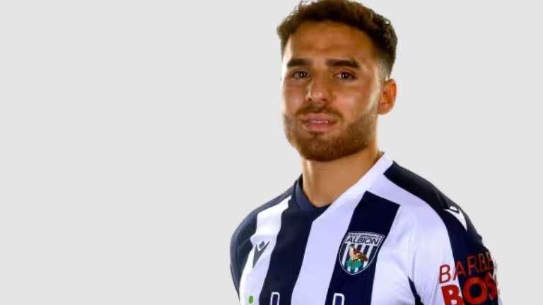 تامر بني عودة مهاجم وست بروميتش الإنجليزي