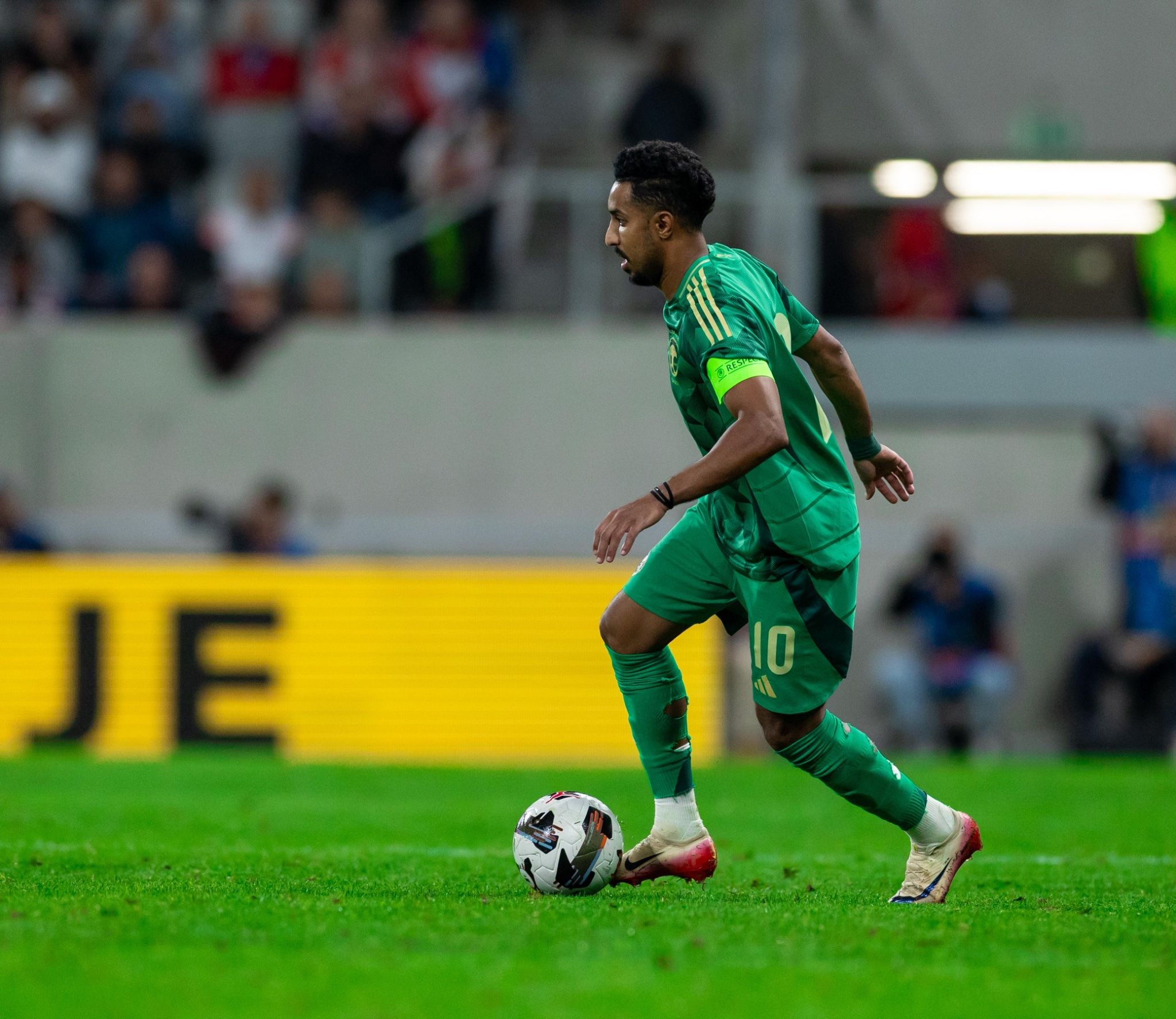 سالم الدوسري - Salem Al-Dawsari