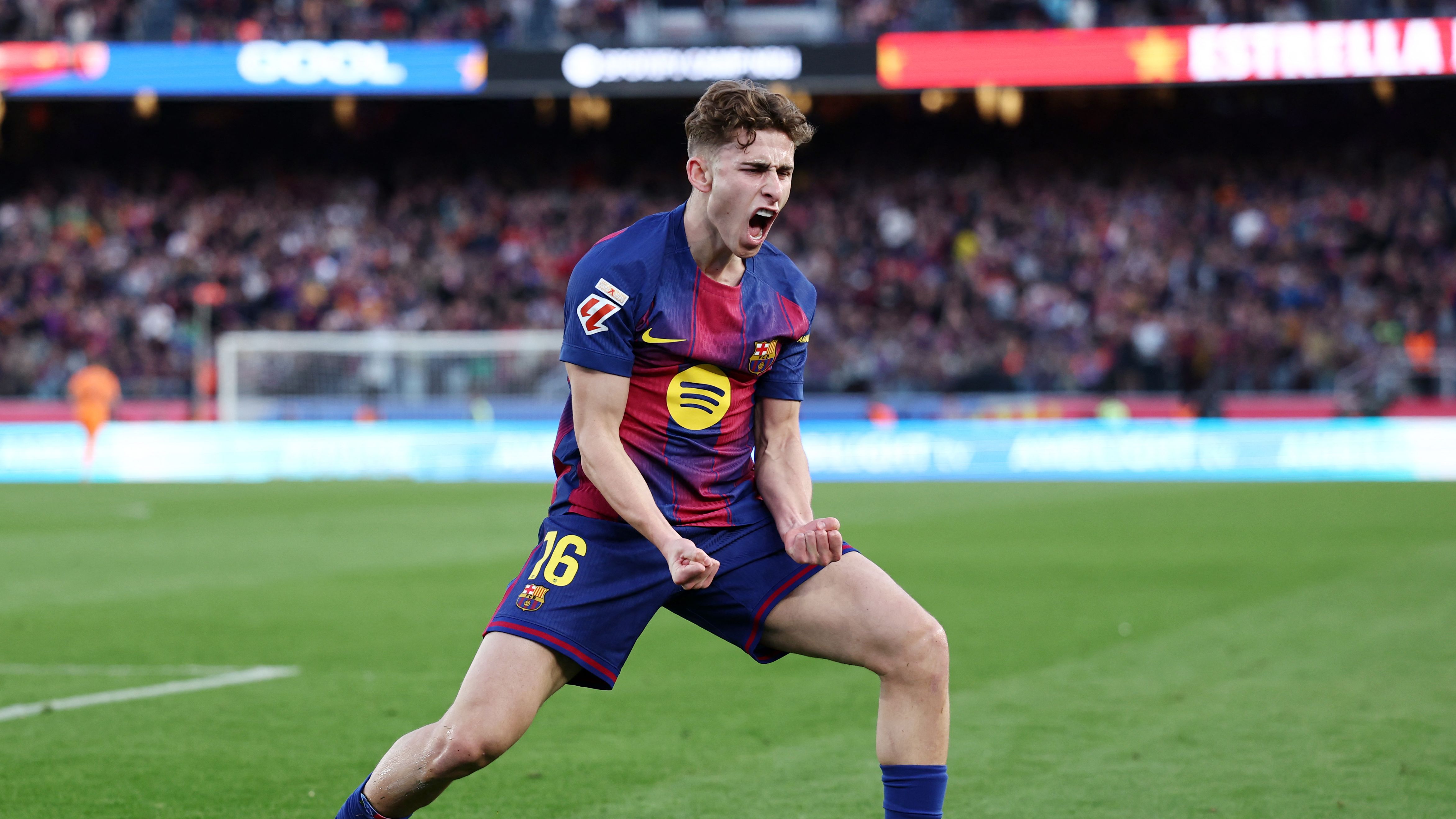 برشلونة قد يوافق.. باريس يجهز 80 مليونا لضم فيرمين لوبيز
