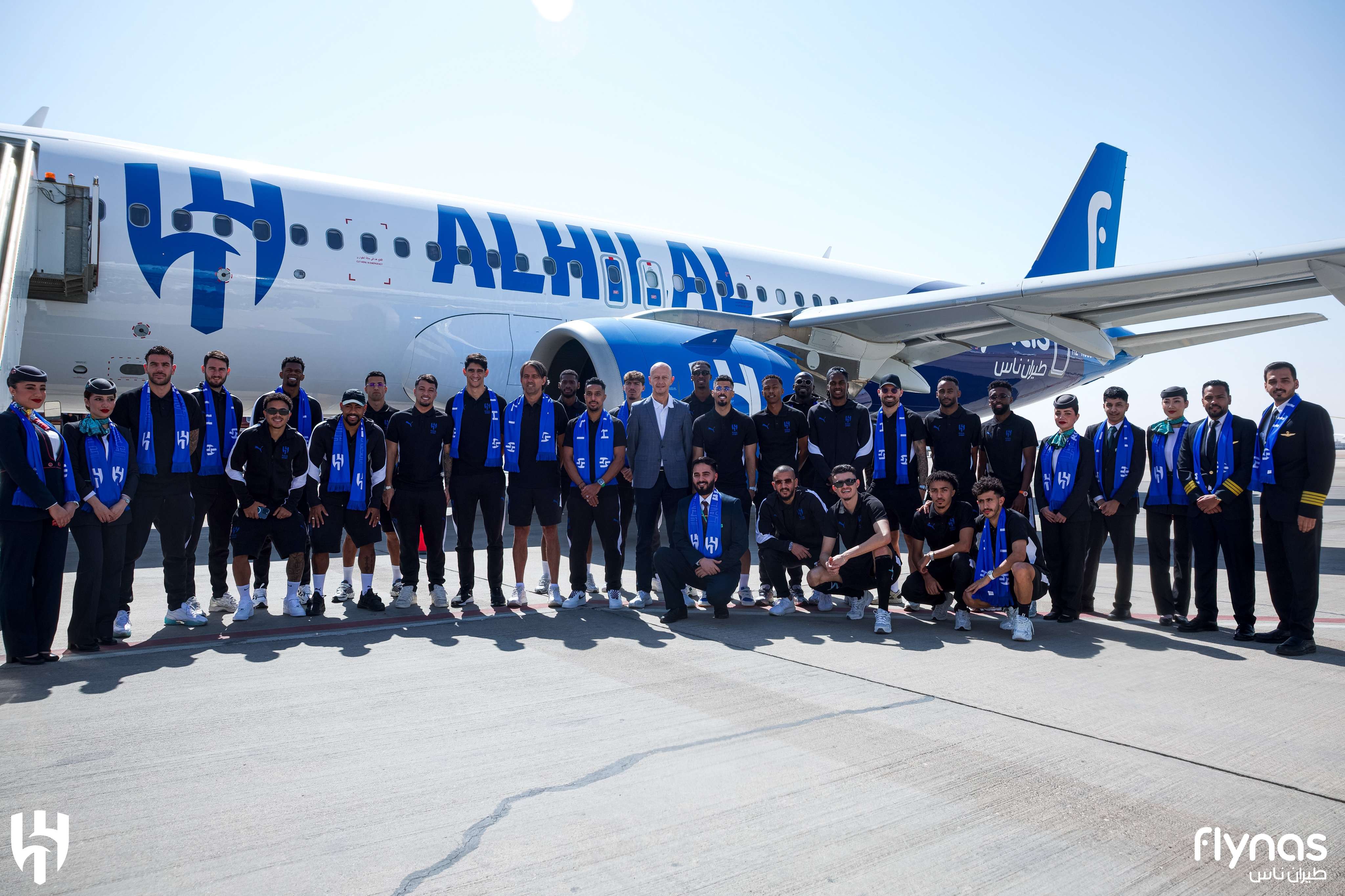 طائرة الهلال