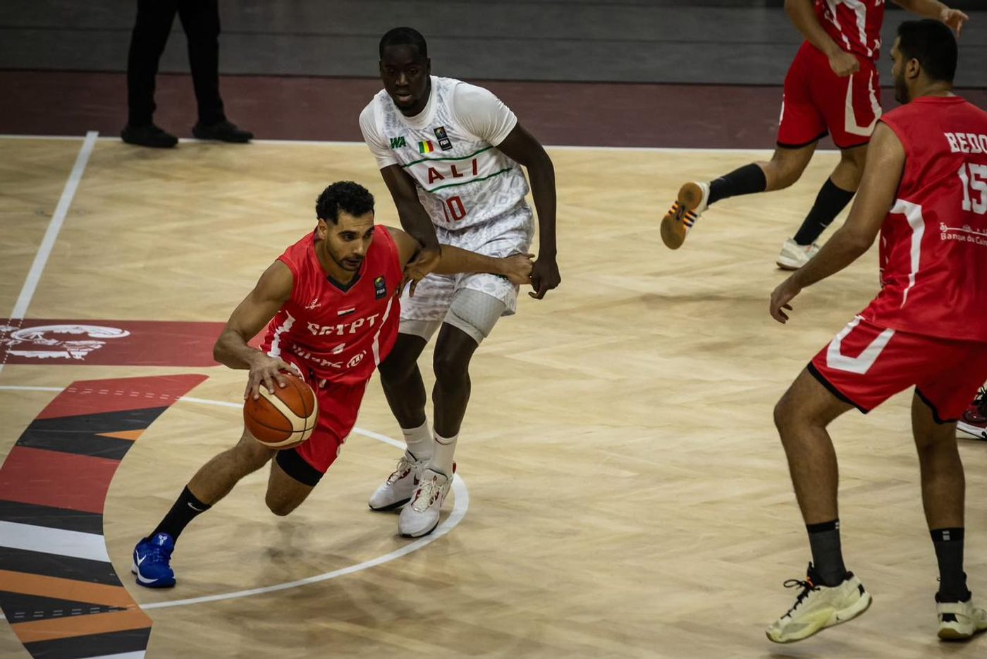 منتخب مصر يعبر مالي في بطولة أفريقيا للسلة