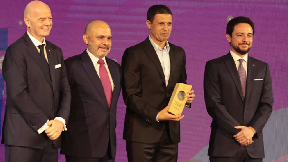 تكريم جمال السلامي على هامش حفل اليوبيل الماسي للاتحاد الأردني