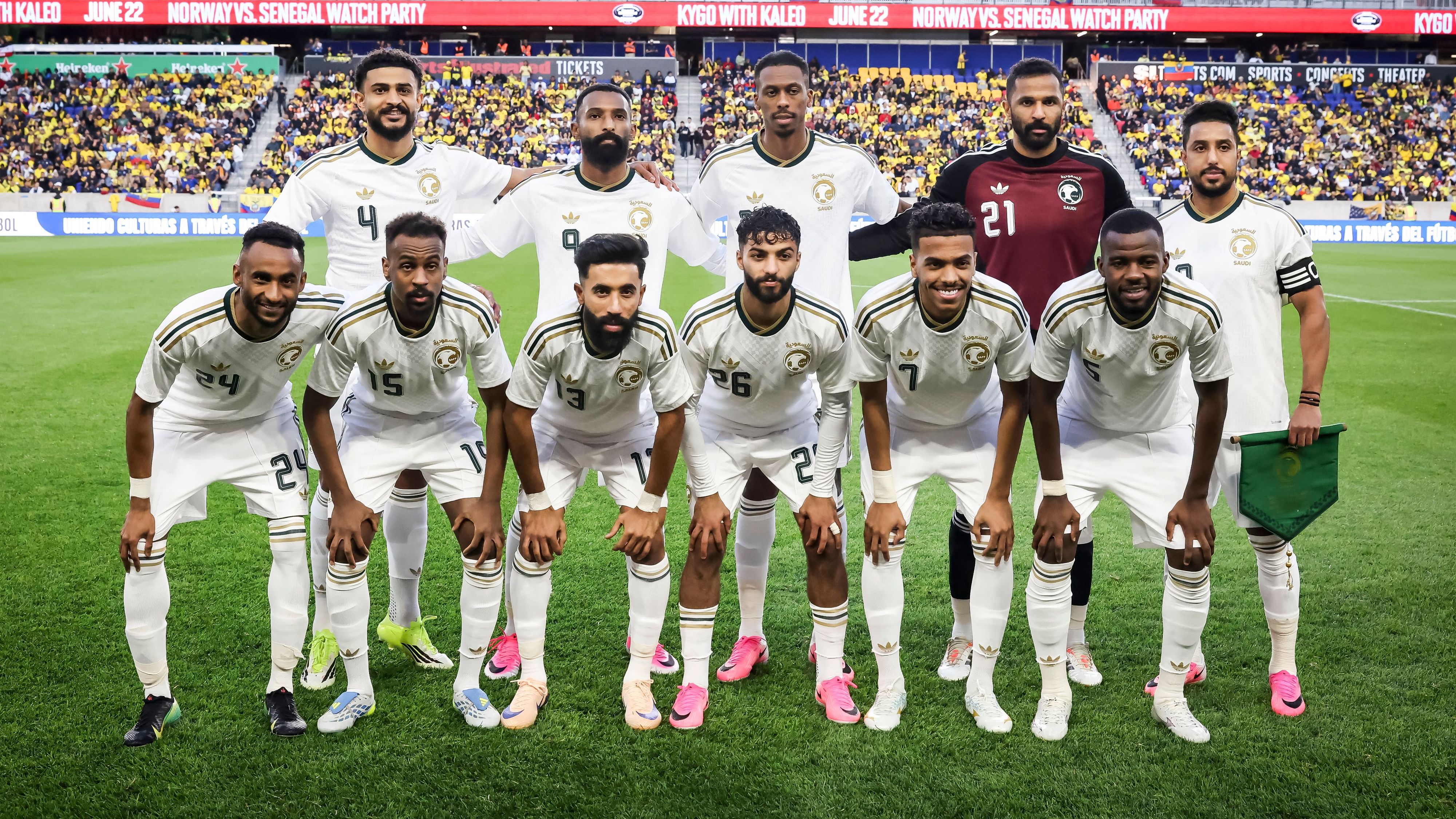 تعادل سلبي نادر يجمع السعودية والسنغال في ودية المونديال
