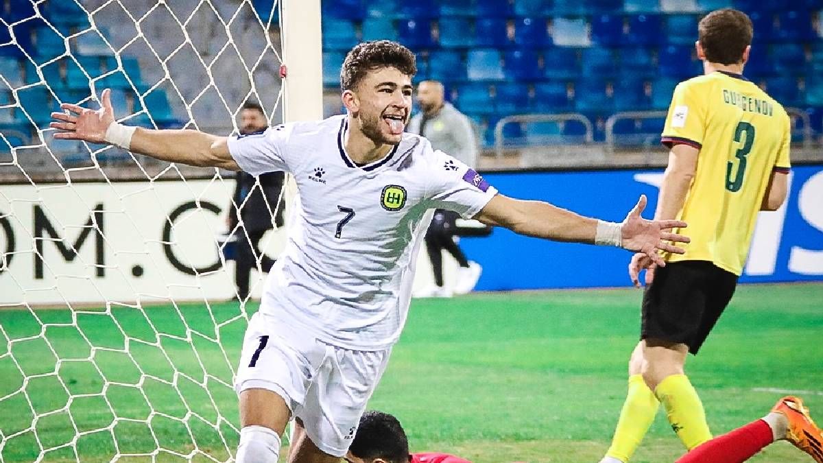 احتفال عودة الفاخوري بهدفه مع الحسين إربد