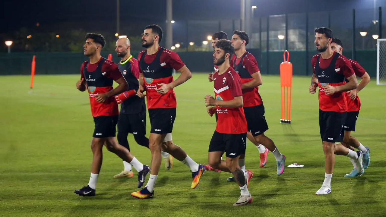 阿联酋对伊拉克世界杯附加赛新闻照片