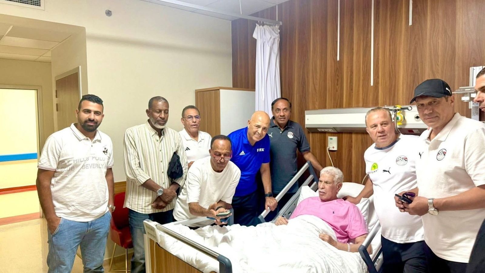 حسن شحاتة في المستشفى