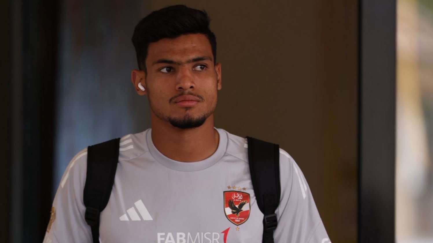 مصطفى العش لاعب الأهلي المصري