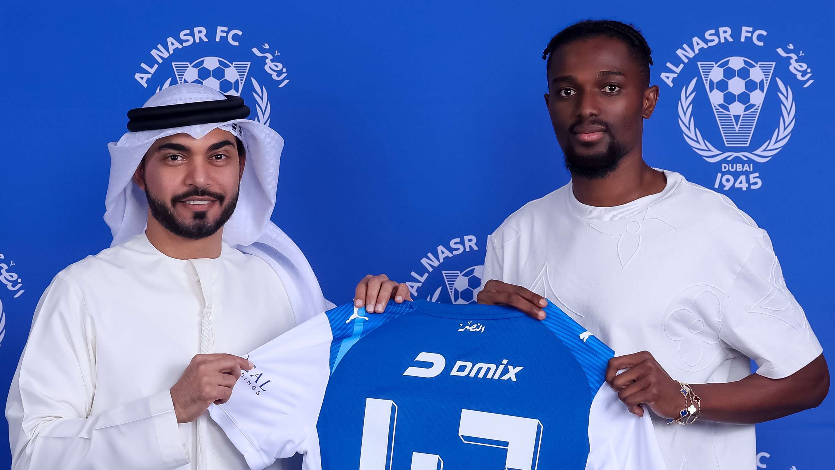 تعاقد النصر الإماراتي مع مينساه