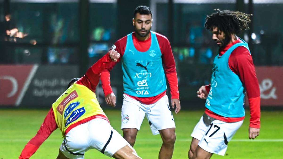 النني في تدريبات منتخب مصر قبل كأس العرب