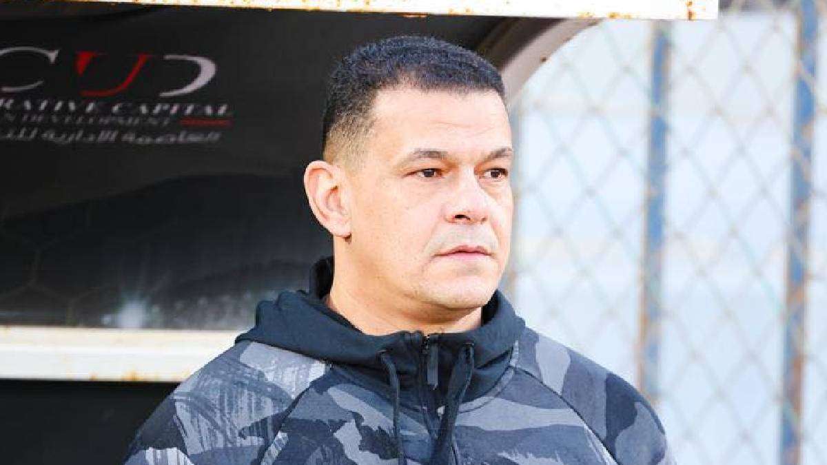 عبد الواحد السيد مدير الكرة بنادي البنك الأهلي