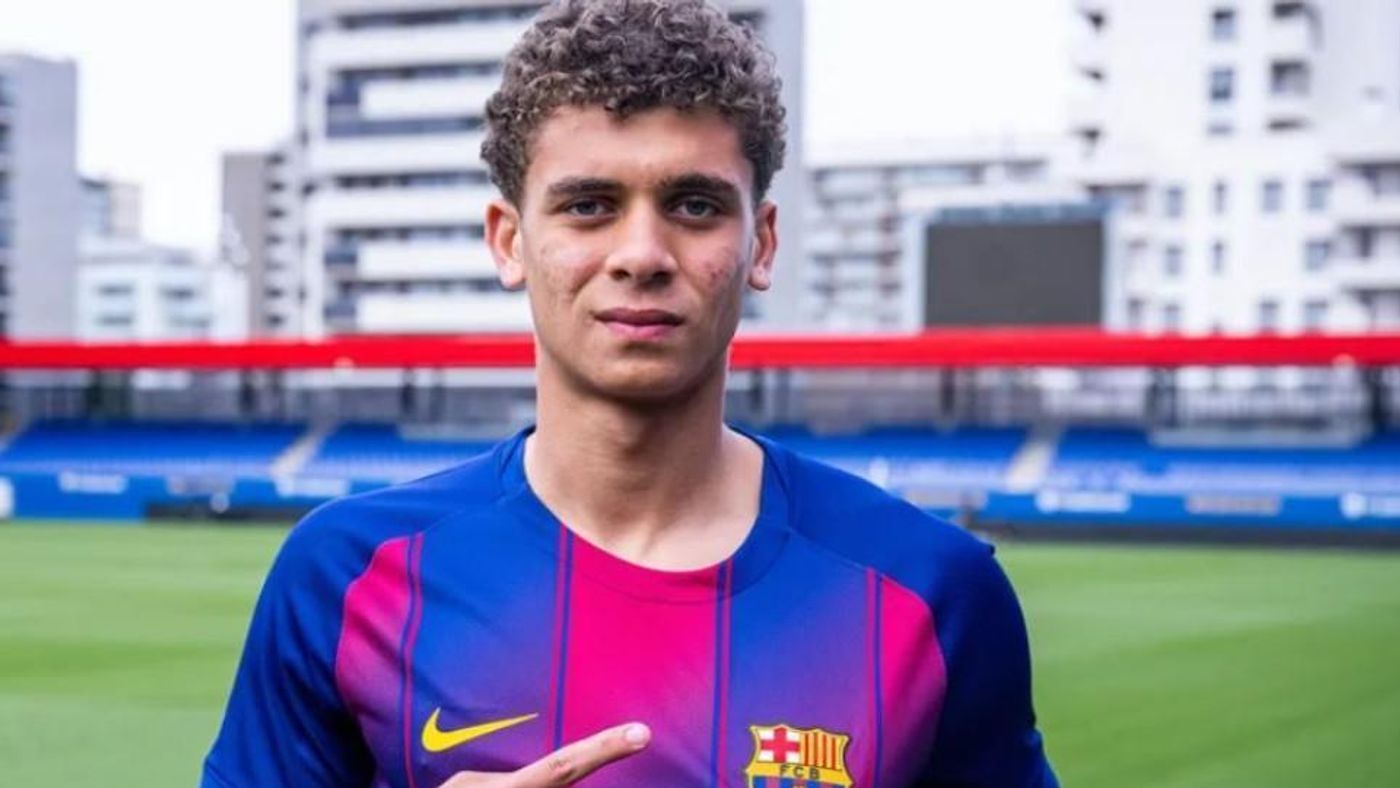 جماهير برشلونة تطالب بتصعيد حمزة عبد الكريم