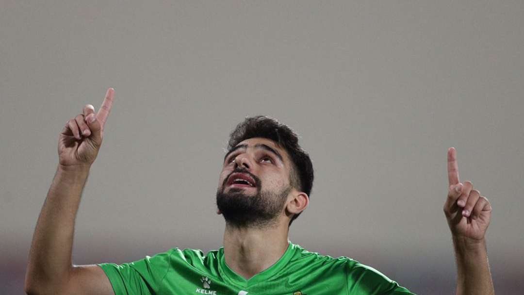 عامر جاموس لاعب الوحدات الأردني