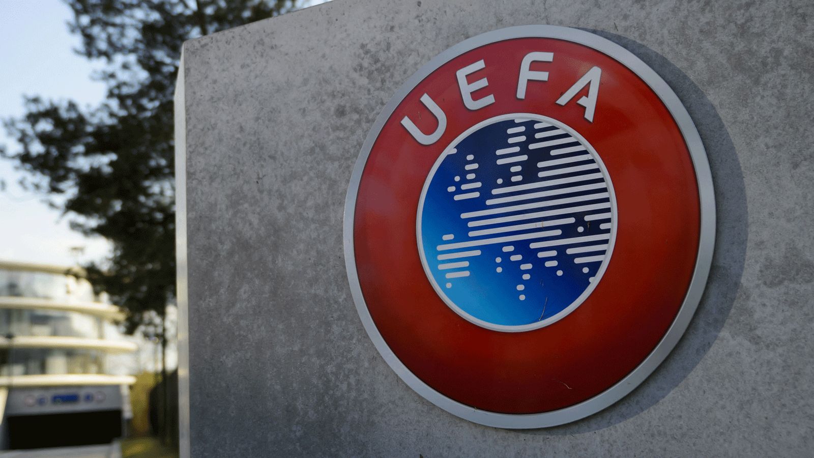 UEFA, Logo