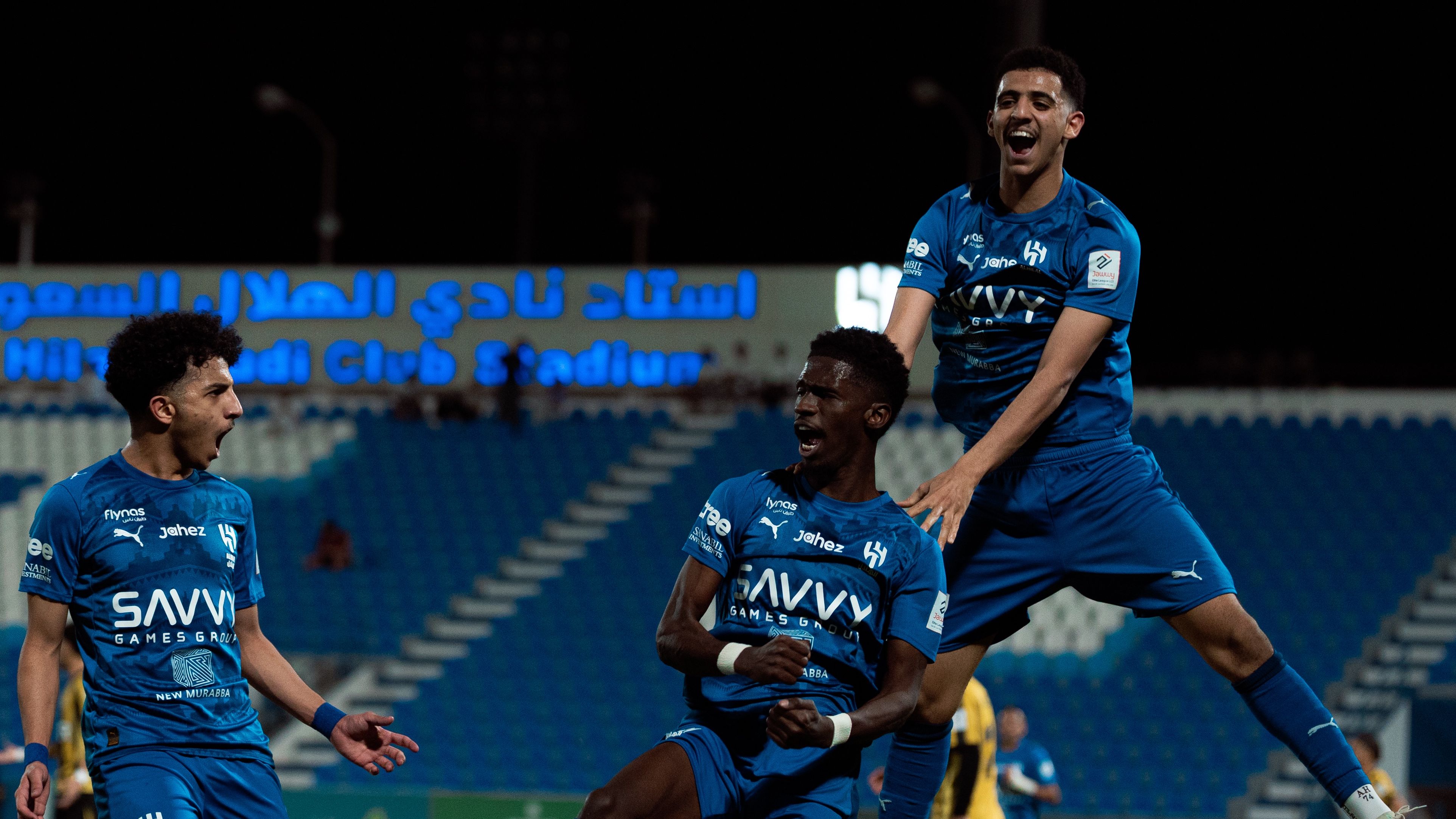 دوري جوي للنخبة.. الهلال يخشى مفاجآت الحزم.. والقادسية يواجه قاهر النصر في نصف النهائي