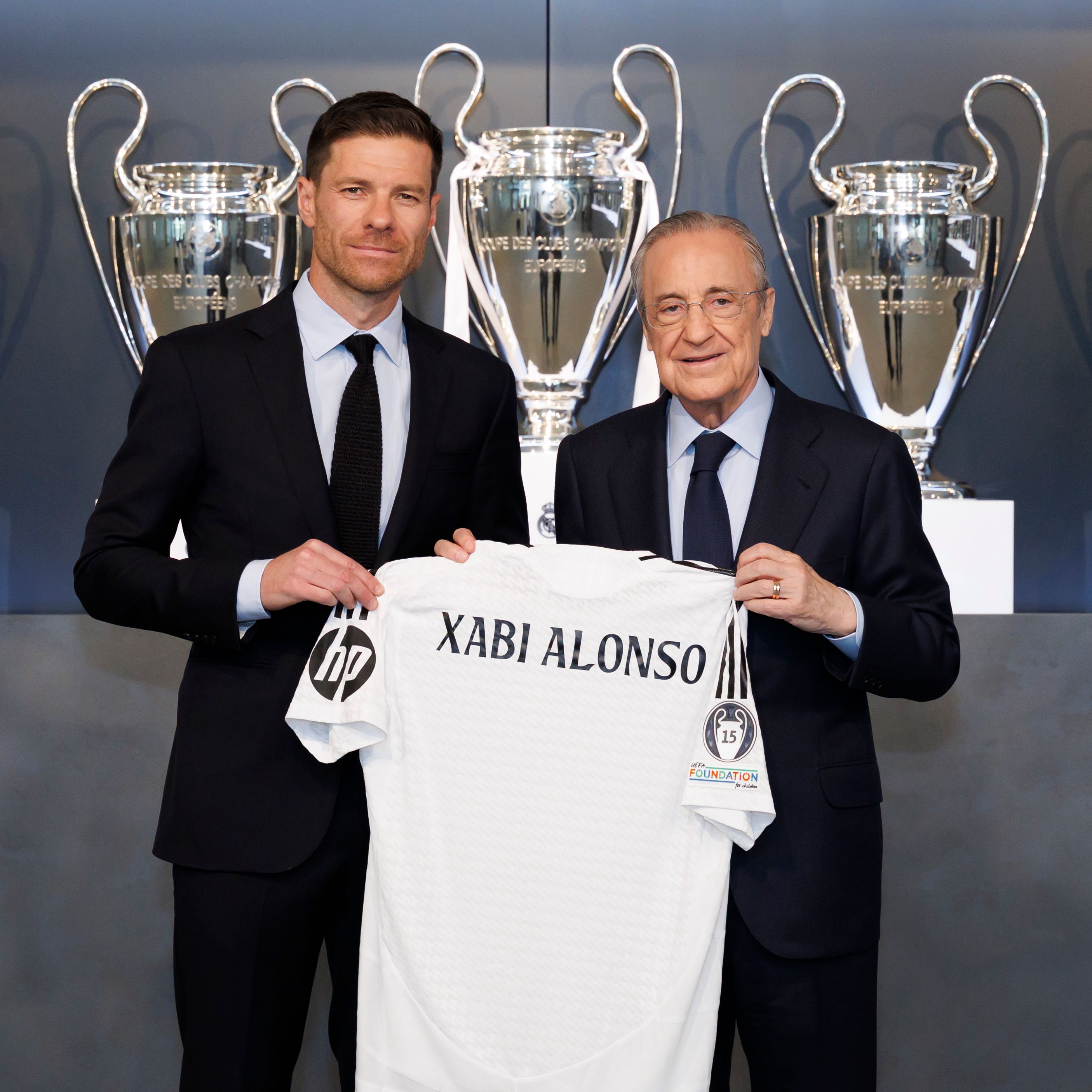 Xabi Alonso Florentino Perez Real Madrid 2025