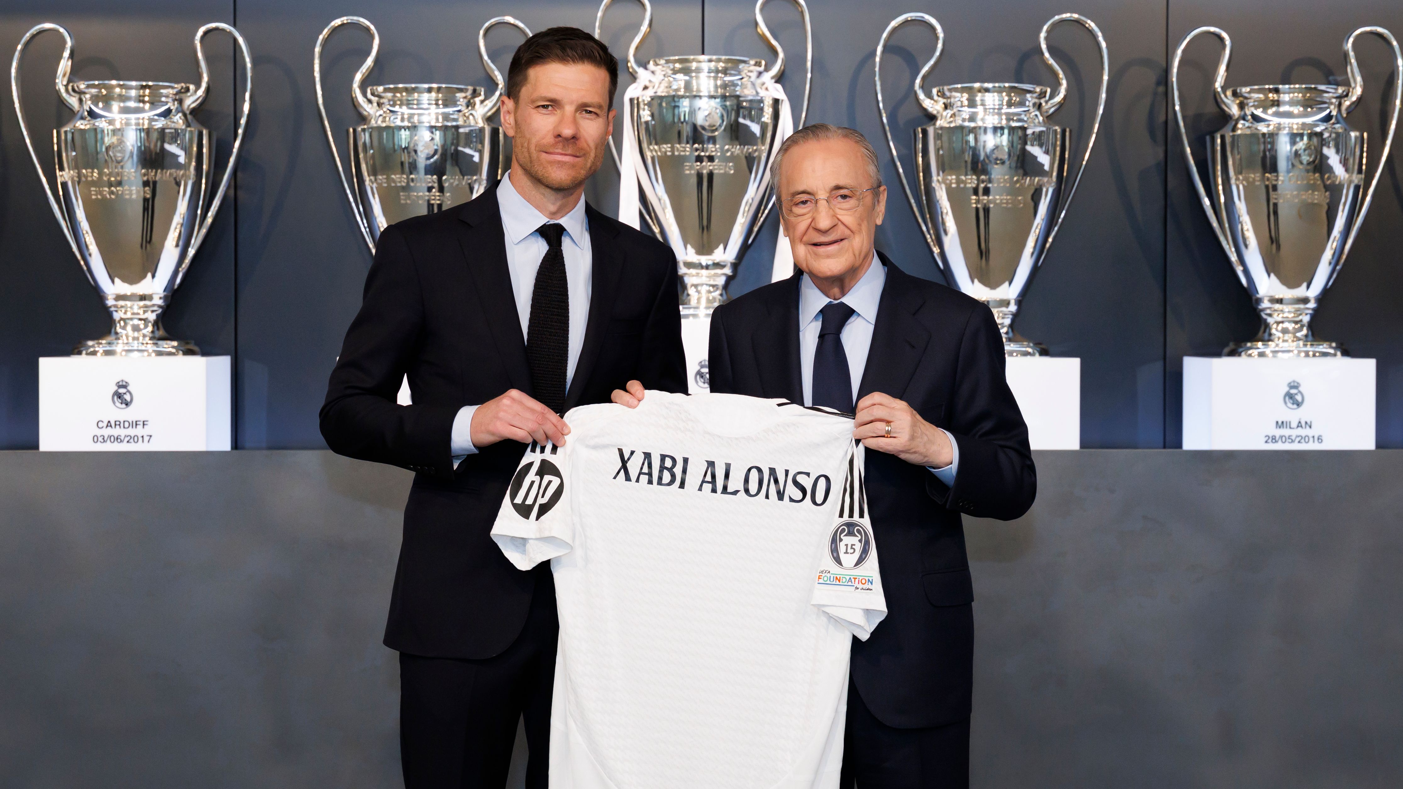 Xabi Alonso Florentino Perez Real Madrid 2025