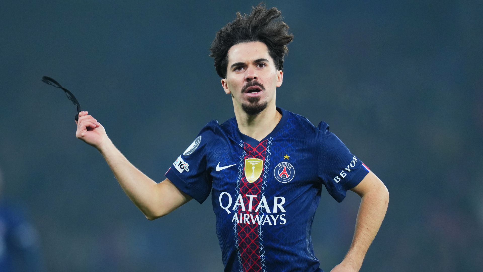 وكيل فيتينيا يطلب من باريس فتح باب التفاوض مع ريال مدريد