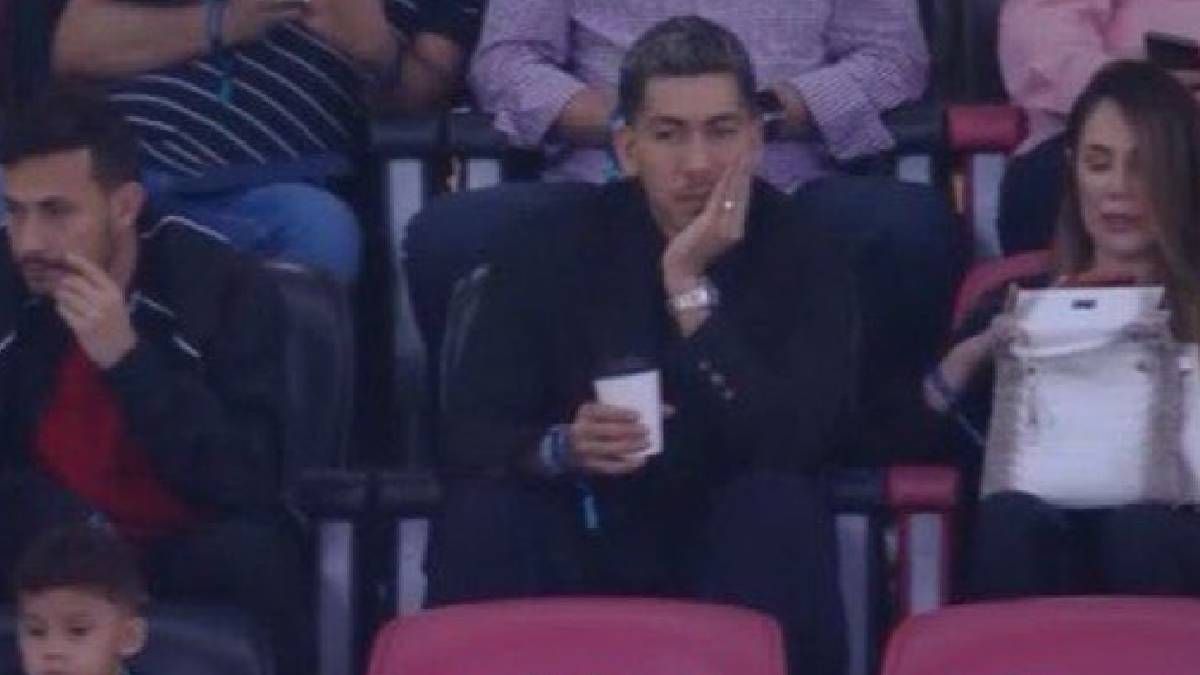 روبرتو فيرمينو في مباراة بيراميدز وفلامنجو