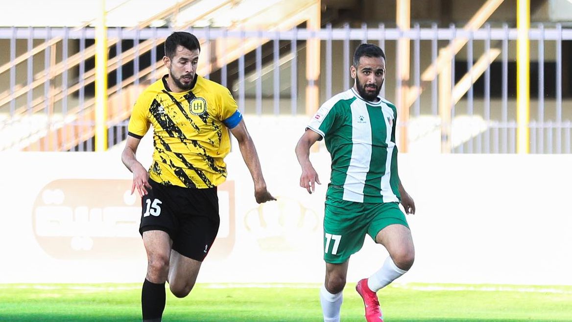 مباراة الحسين إربد والأهلي