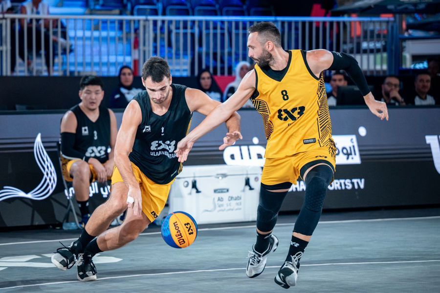 السلة الثلاثية