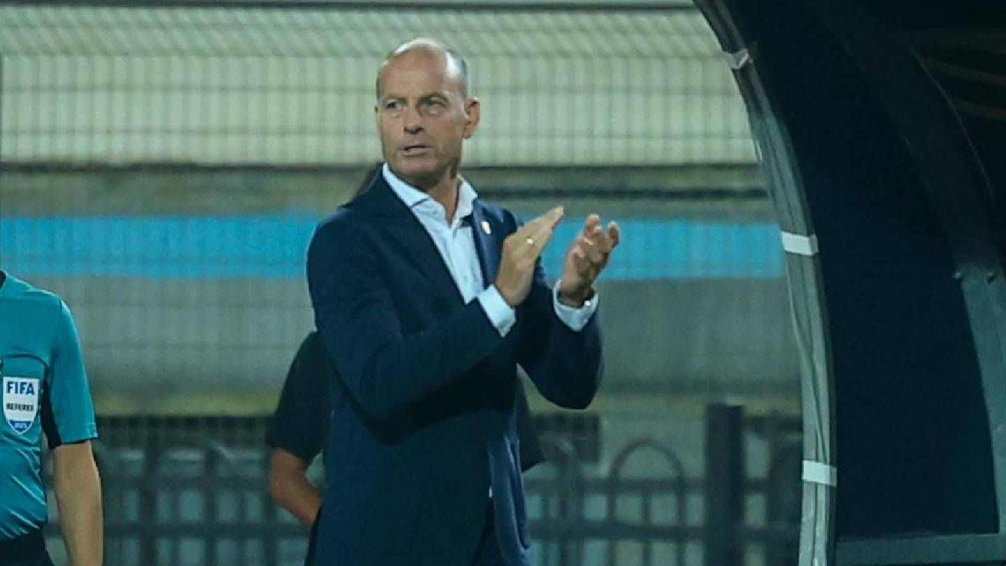 ييس توروب مدرب الأهلي