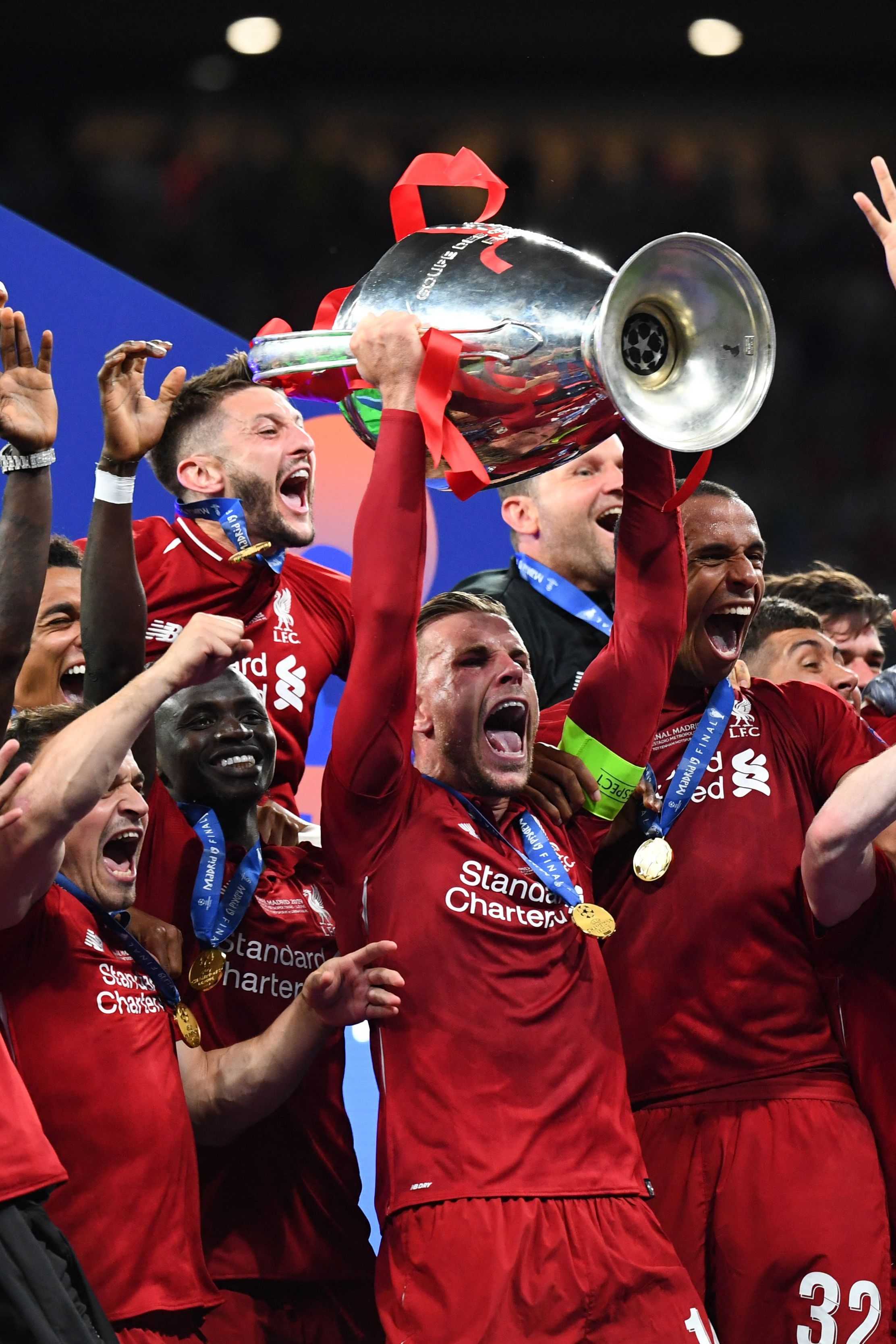 TOPSHOT-FBL-EUR-C1-TOTTENHAM-LIVERPOOL