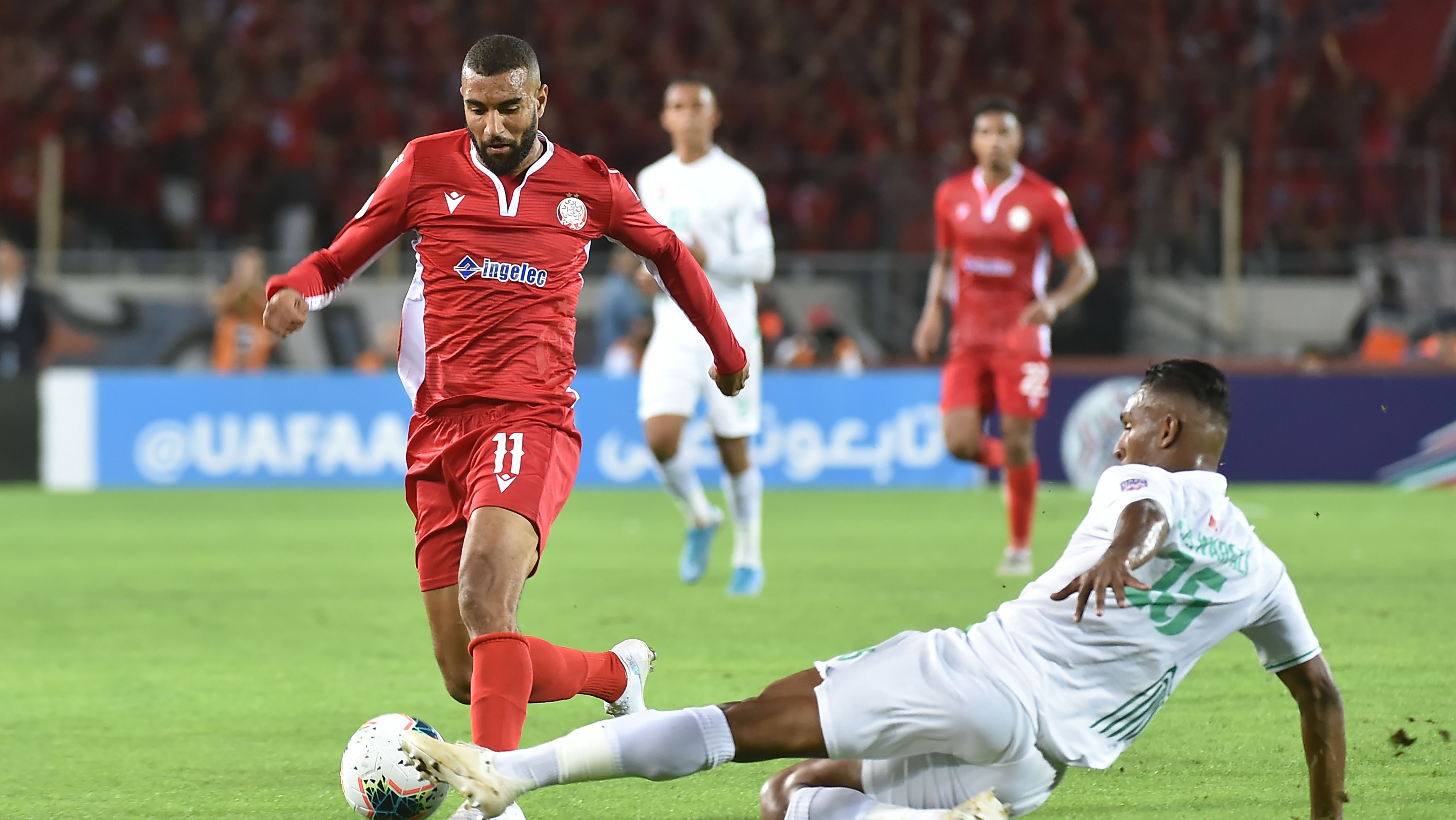 توقف رسمي في الدوري المغربي لدعم الأندية الأفريقية مع غموض حول المؤجلات
