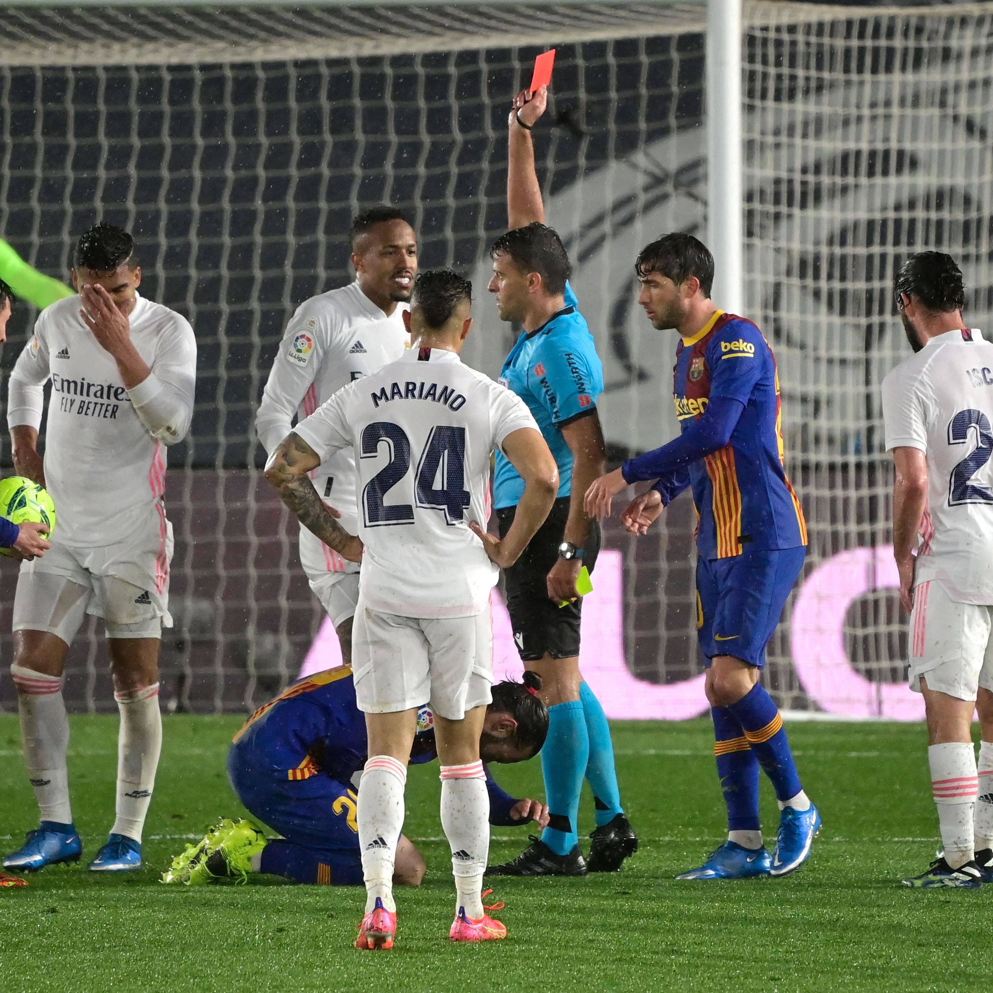 FBL-ESP-LIGA-REAL MADRID-BARCELONA