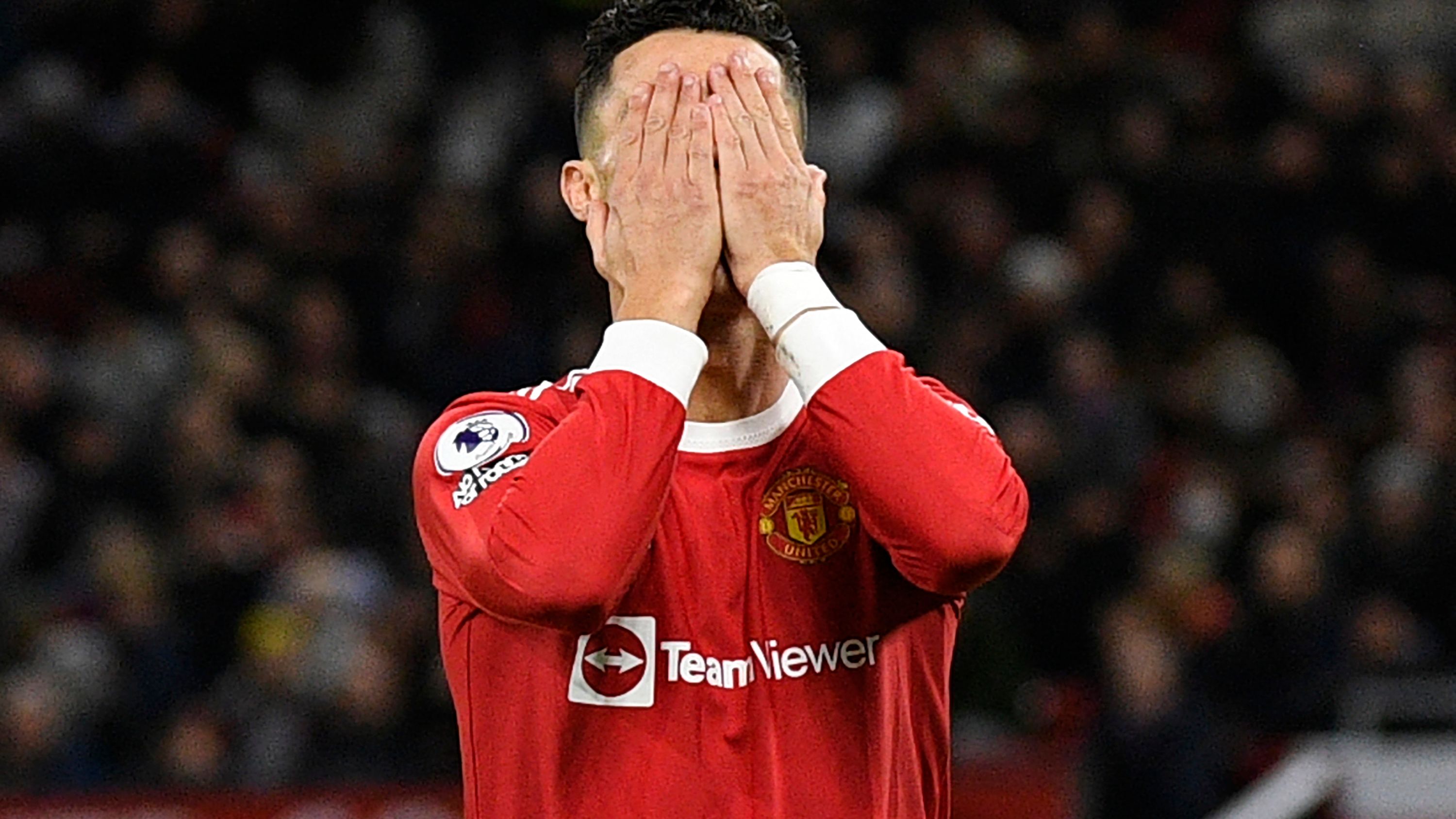 أسطورة جنوب أفريقيا: رونالدو لم يرهبني.. وكان بإمكاني تعليمه بعض الأشياء