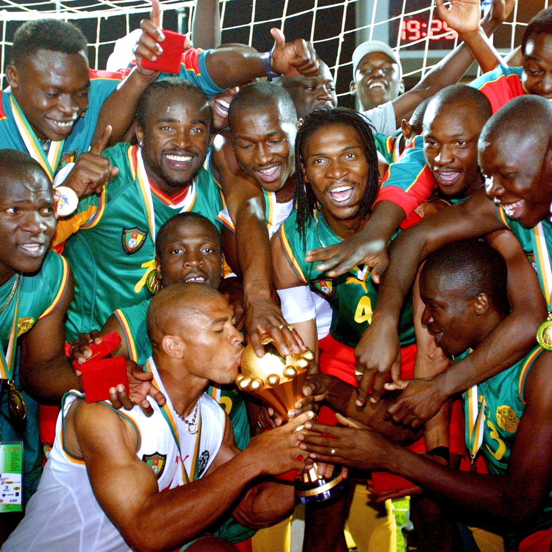 SOCCER-CAN2002-CAMEROON-JUBI-CUP