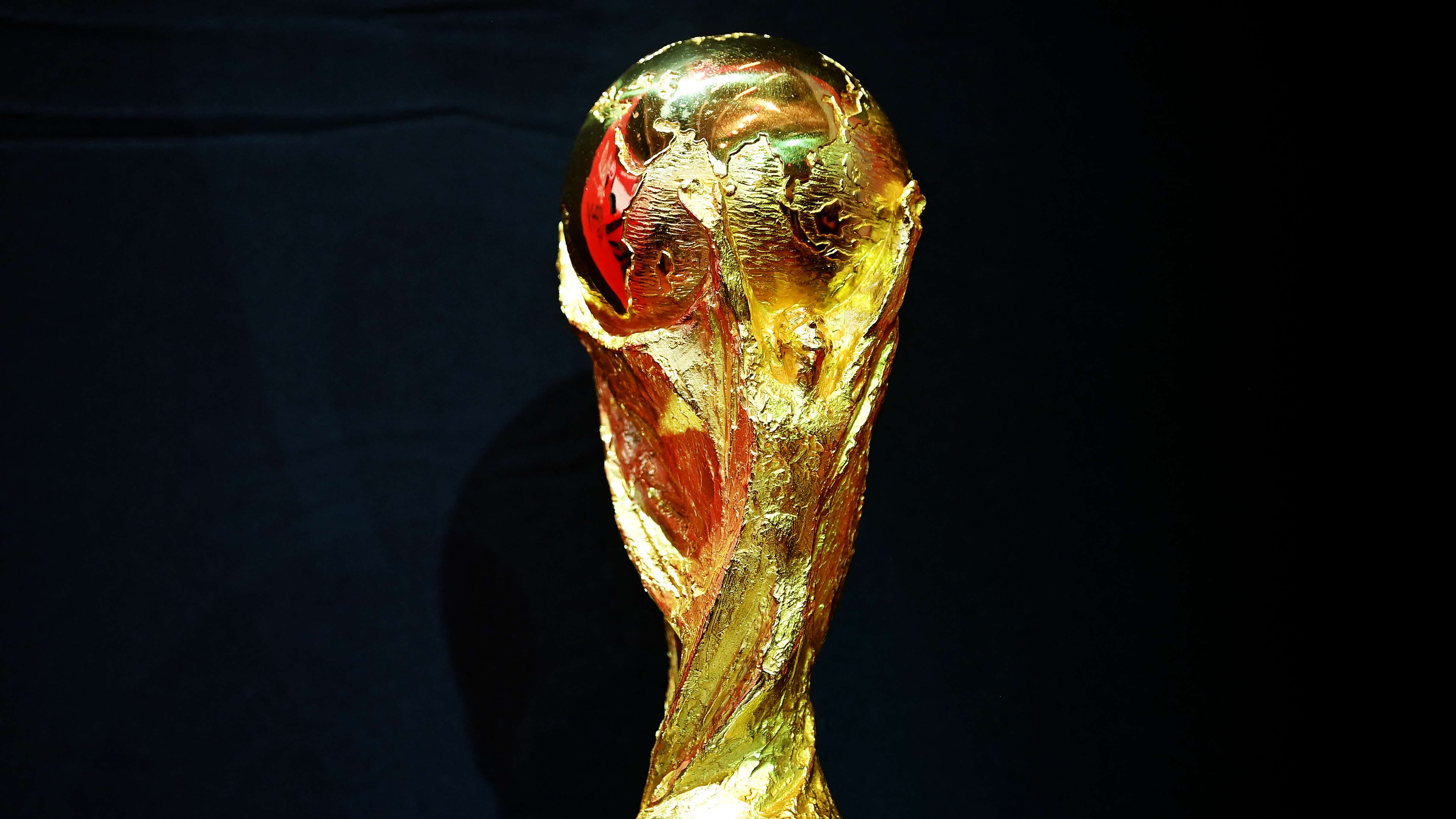 FBL-WC-2022-TROPHY