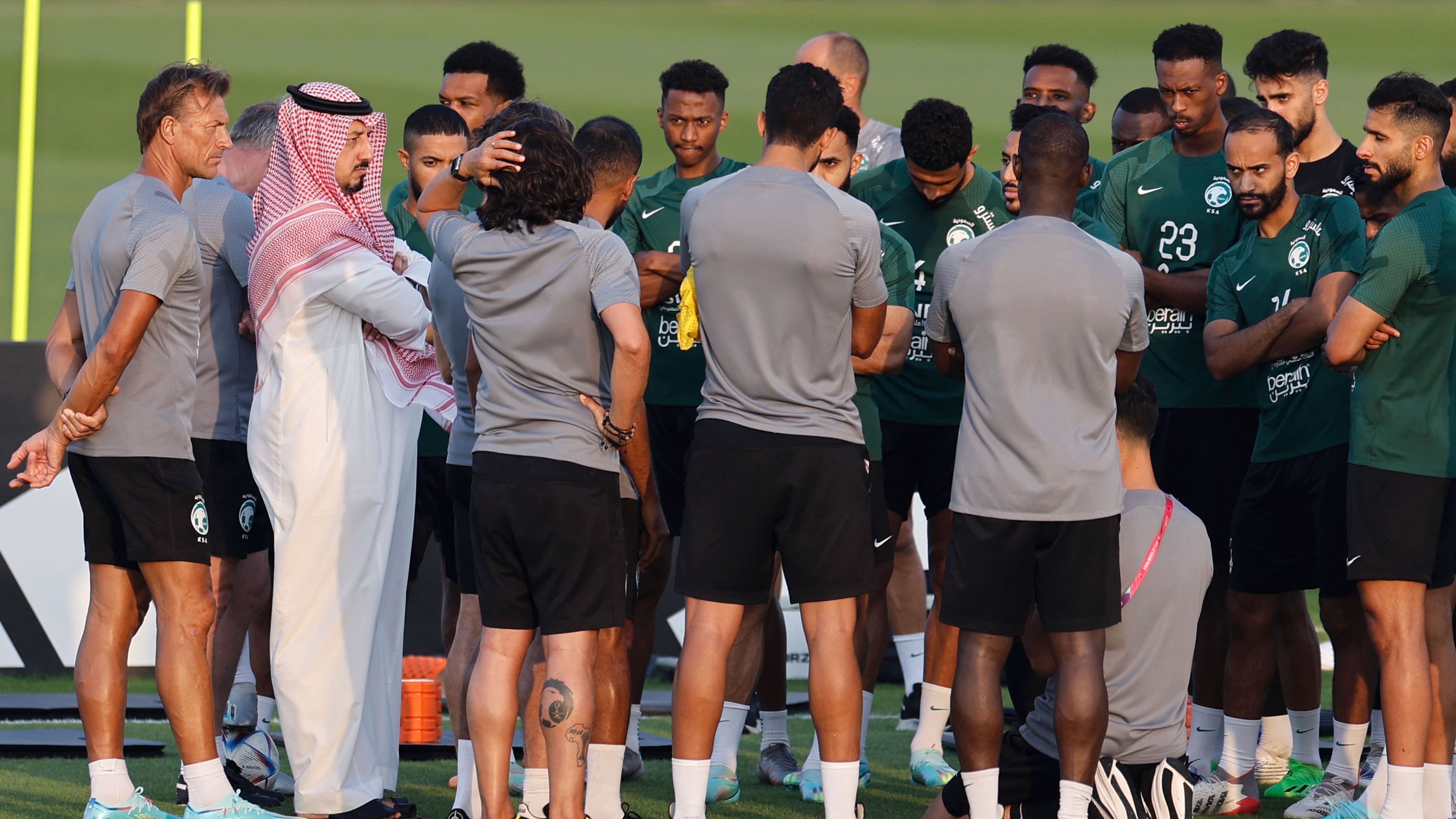 سبع سنوات من الوعود.. استقالة المسحل تكشف حصاد الأخضر المر