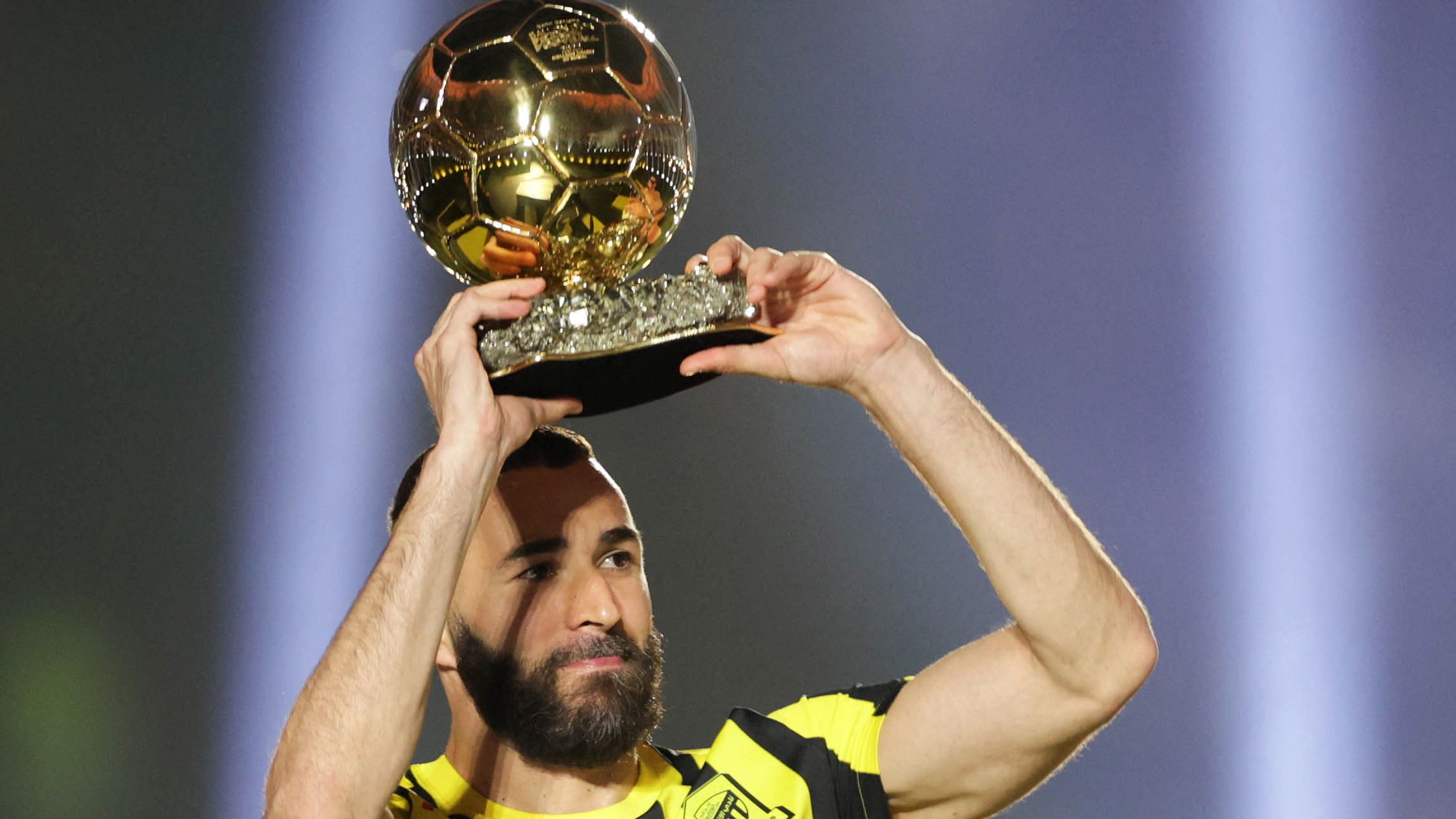 FBL-KSA-ITTIHAD-BENZEMA