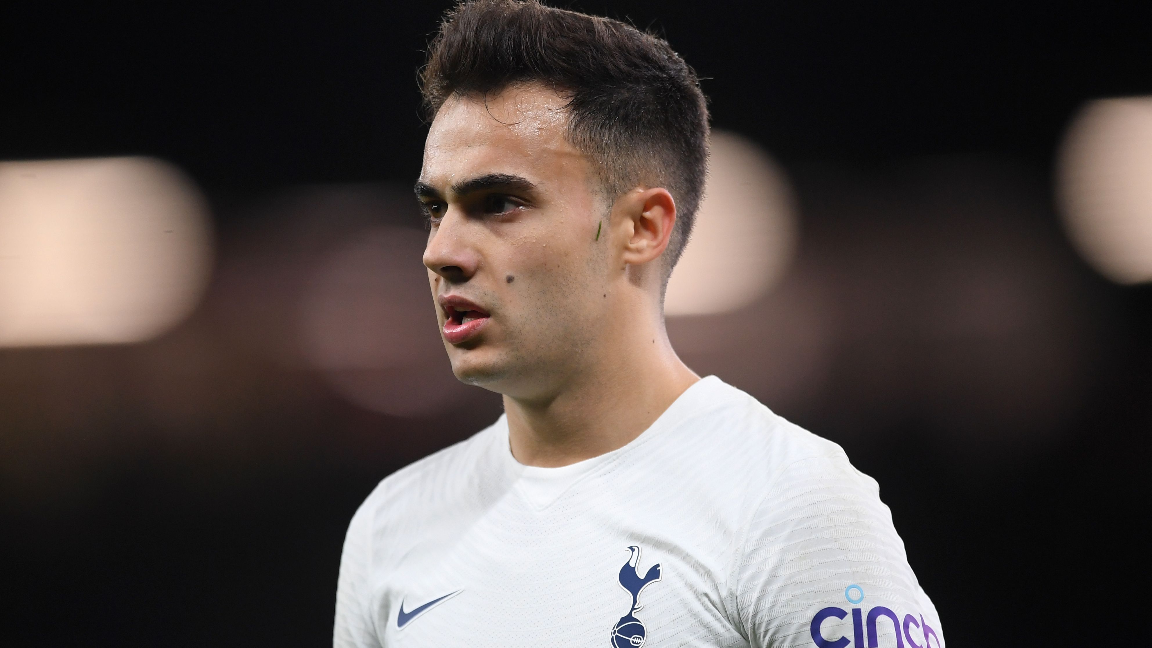 Manchester United v Tottenham Hotspur - Premier League