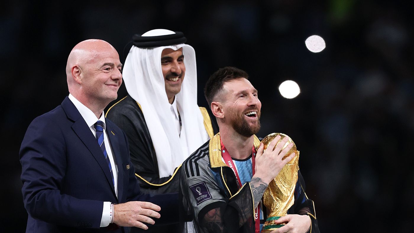 من الدوحة إلى أمريكا: لماذا يبكي العالم على مونديال قطر؟