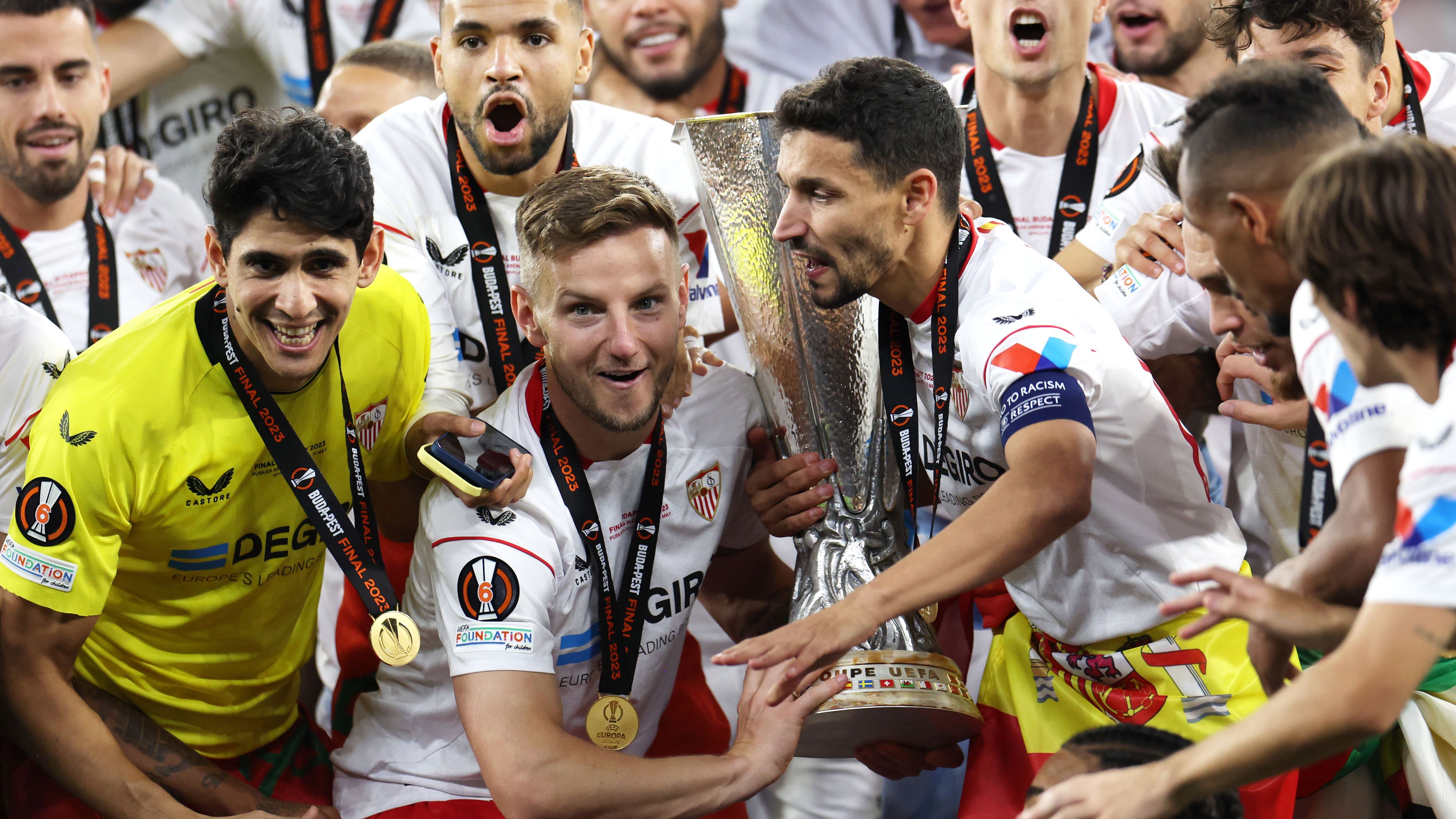 Sevilla FC v AS Roma - UEFA Europa League Final 2022/23